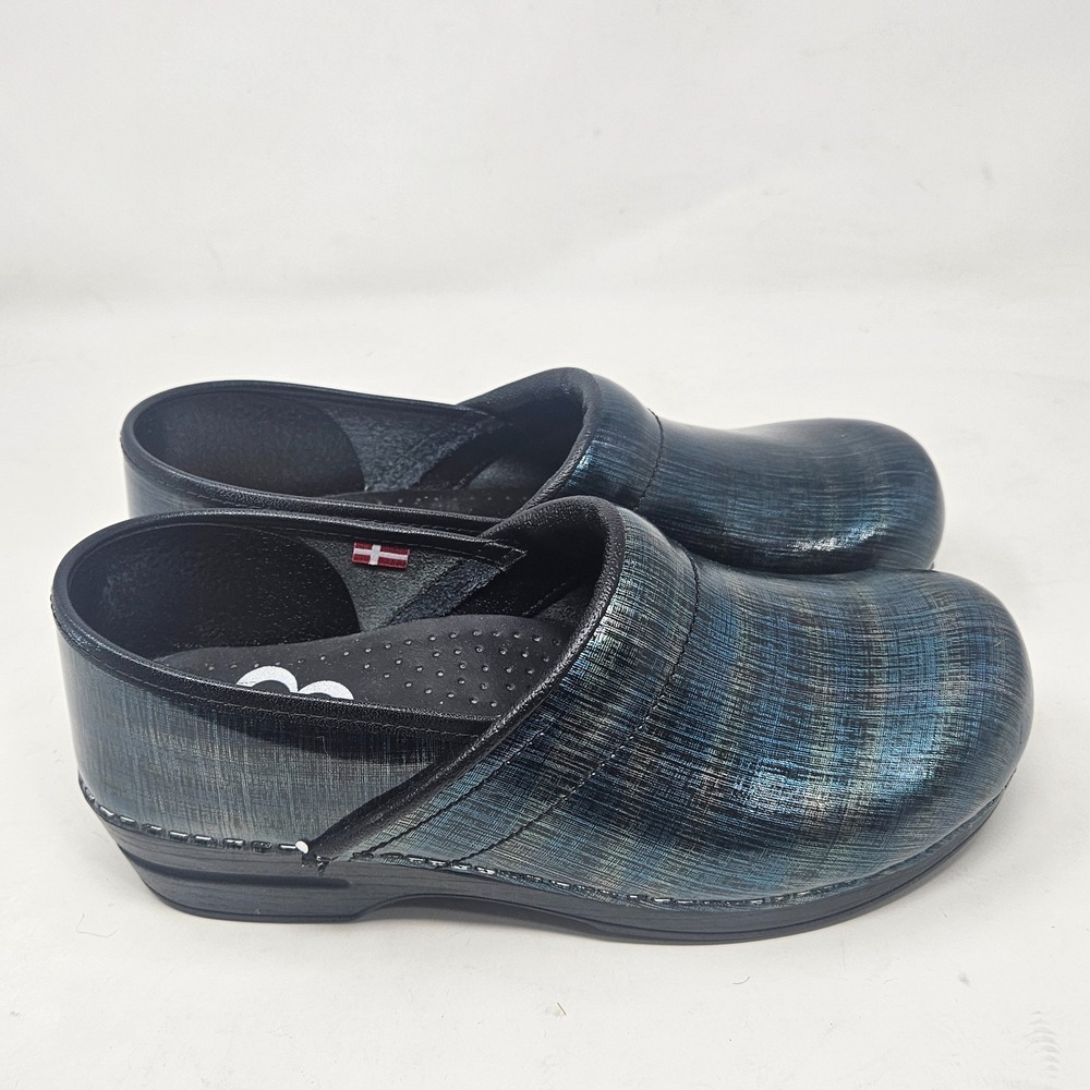 Sanita Women's Skyler Clog Professional Work Shoe in Blue Multi Size 9.5